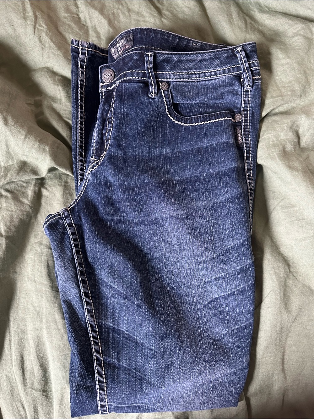 Silver Jeans Women's Boot Cut Jeans in Dark Blue